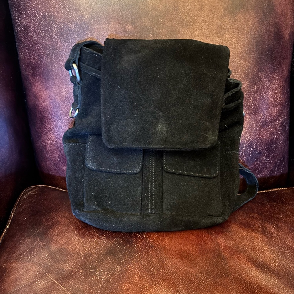 URBAN OUTFITTERS Black Suede purse/backpack 10x 10 x 2